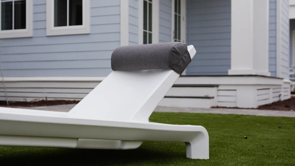 chaise pillow blend coal.webp chaise pillow blend coal.webp